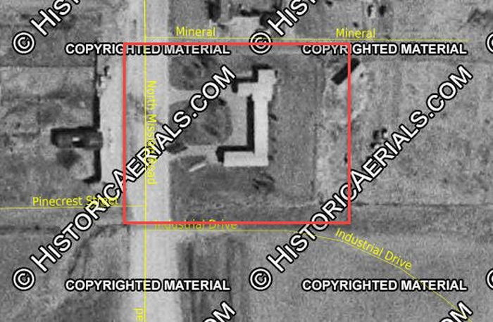 Crossroads Motel - 1968 (newer photo)